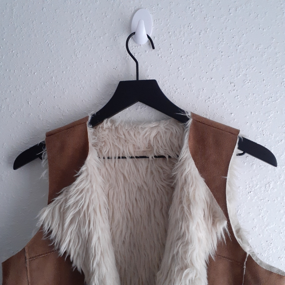 Hollister Suede Vest M